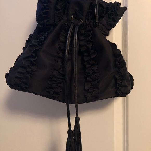 Banana Republic nylon bag black with a cinch - Picture 4 of 5